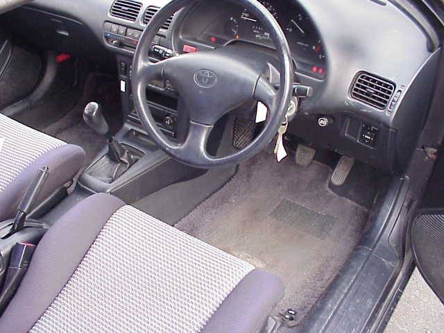 toyota_cynos_inner.jpg (48334 bytes)